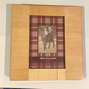 Sir Oliver 3.5 X 5 wooden picture frame